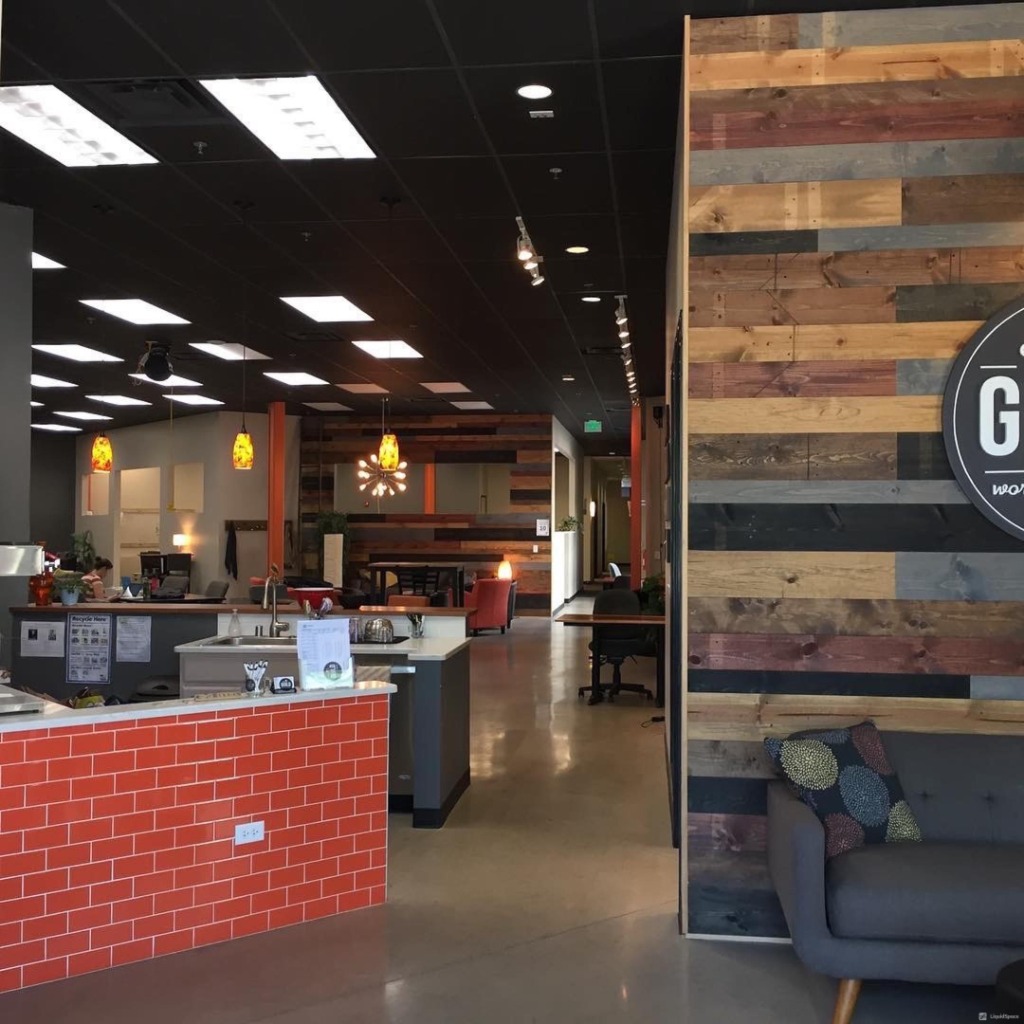 Interior open workspace